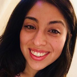 Meet your Posher, Cassandra